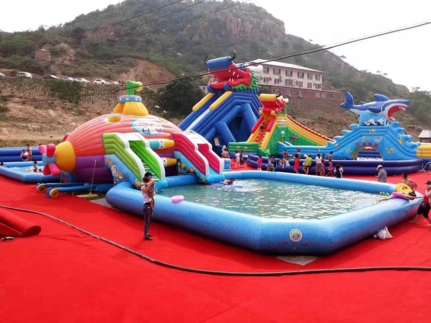 城口深海潜艇实物图